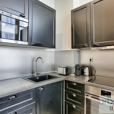 Apartment Urbanflat 44 - 2 - En Pleins Centre *
